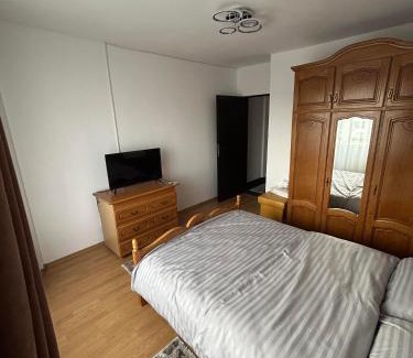 Scheia Apartment | Apartament de 3 camere zona Obcini