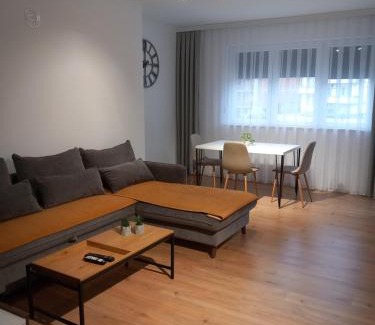 Pejë Apartment | Apartament Dexule II