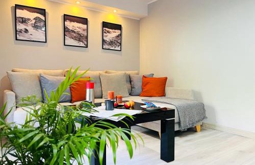 Boguszow-Gorce Apartment | Apartament Dzikowiec