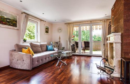 Szemud Apartment | Apartament Kamień LUX - sauna, wanna z hydromasażem, kominek - tuż przy jeziorze