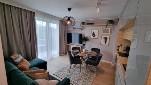 Gdansk Apartment | Apartament Młody Gdańsk - bezpłatny parking, mocne WiFi, dobre połączenie z lotniskiem