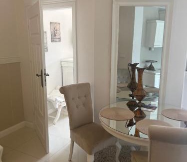 Malbork Apartment | Apartament Parys Gold