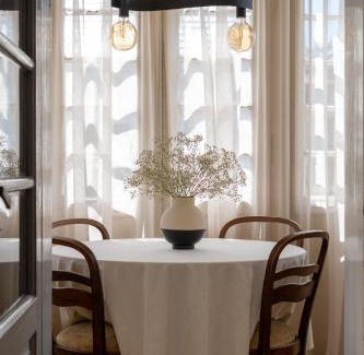 Podgorze Duchackie Apartment | Apartament Przewiewna w Krakowie - 6 osobowy, 3 sypialnie, duża kuchnia i łazienka, parking