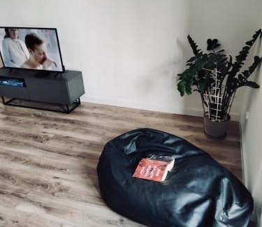 Pyskowice Apartment | Apartament z parkingiem
