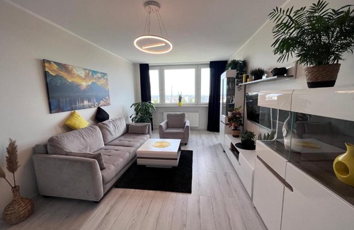 Dziaki Lesne Apartment | Apartament z widokiem na morze