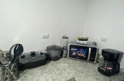Desamparados Apartment | Apartamento a 5 min del Aeropuerto Juan Santamaría. Cerca de Citymall