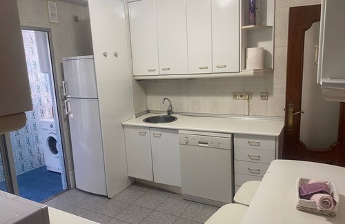 San Blas-Canillejas Apartment | Apartamento Amplio, Luminoso y Bien Comunicado