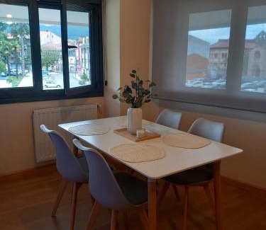 Villaviciosa Apartment | Apartamento Aurora