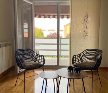 Fuenmayor Apartment | Apartamento Canela