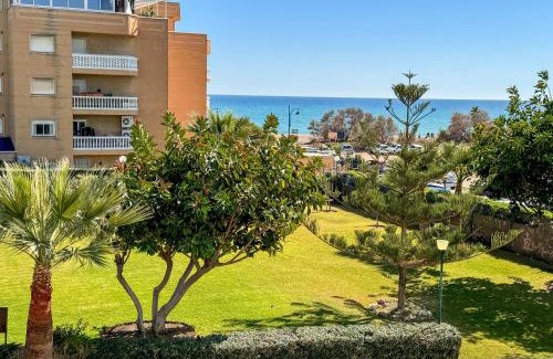 Guadalmar Apartment | Apartamento con vistas al mar a 1 min de la playa