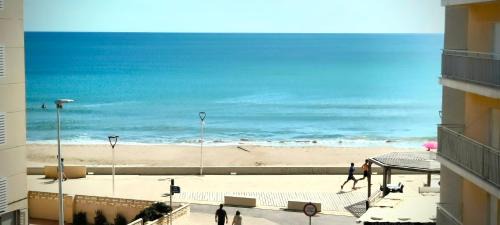 Plaza De La Costera Apartment | Apartamento de Toni Playa Bellresguard