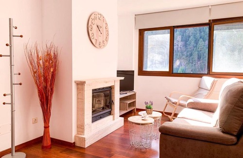 Arinsal Apartment | Apartamento Font Blanca en Arinsal