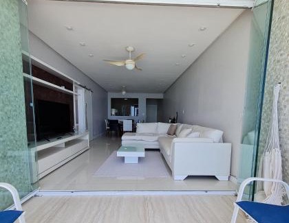 Pitangueiras Apartment | Apartamento Frente-mar no Centro da Praia de Guarujá