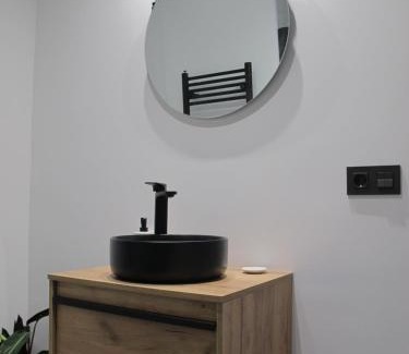 Barrio de Santiago Apartment | Apartamento grande en Huesca