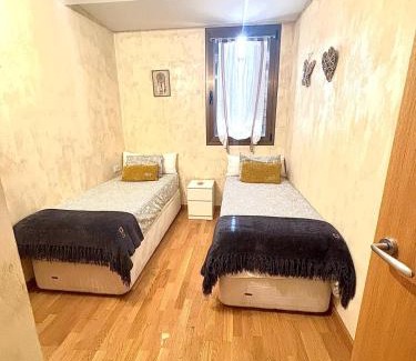 Taull Apartment | APARTAMENTO L AÜT