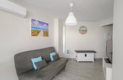 Mezquitilla Apartment | Apartamento Las Terrazas III Algarrobo by Ruralidays