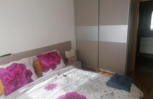 Salburua Apartment | Apartamento Praga
