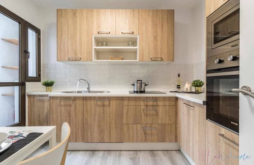 Huelva Apartment | Apartamento Tranquilo , en Pleno Centro con Garaje