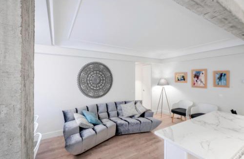 Gros Apartment | Apartamento Zurriola Luxury - Surf Beach con aire acondicionado