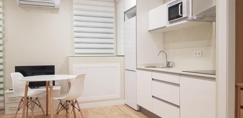 Albacete Apartment | Apartamentos Ilustración