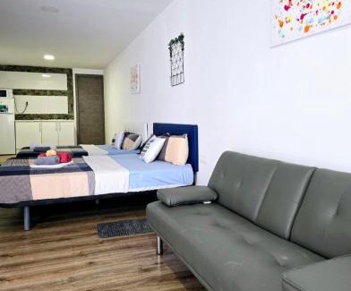 Manises Apartment | Apartamentos Lindux Airport