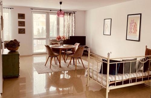Krosno Apartment | Apartamenty Cud Miód