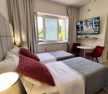 Bielany House | Apartamenty Pokoje Willa Bielany