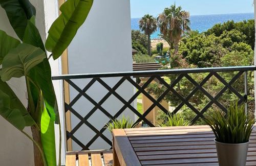 Atlanterra Apartment | Apartasuites Royal Zahara, Máximo confort con vistas al mar