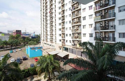 Pekayon Jaya Apartment | Apartemen Mutiara Bekasi by Veeroom