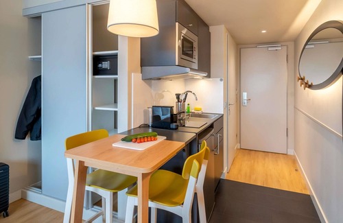 Bruhl-Guterbahnhof Apartment | Aparthotel Adagio Access Freiburg