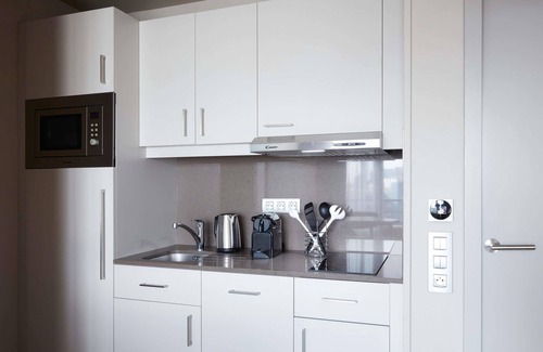 Suresnes Apartment | Aparthotel Adagio Paris Suresnes Longchamp