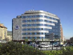 La Corredoria y Ventanielles Apartment | Aparthotel Campus