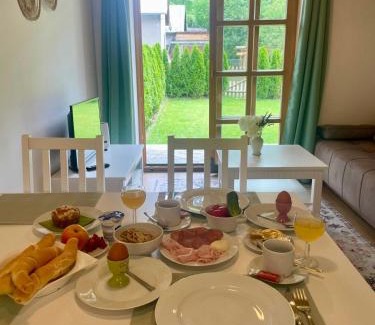 Velke Karlovice Apartment | Apartmán 8, Jezerné
