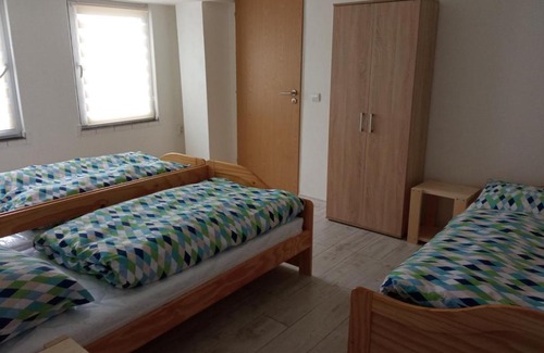 Hulin Apartment | Apartmán Hulín, Chrášťany
