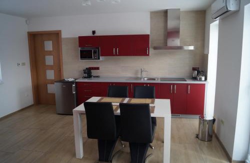 Luzice Apartment | Apartmán Lužičan