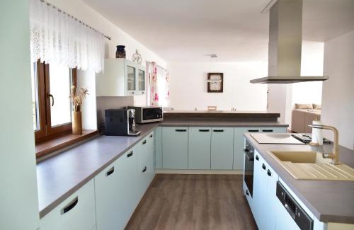 Usti nad Labem Apartment | Apartmán Lukov
