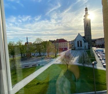 Sobeslav Apartment | Apartmán na náměstí