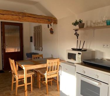 Micovice Apartment | Apartmán Na Vršku