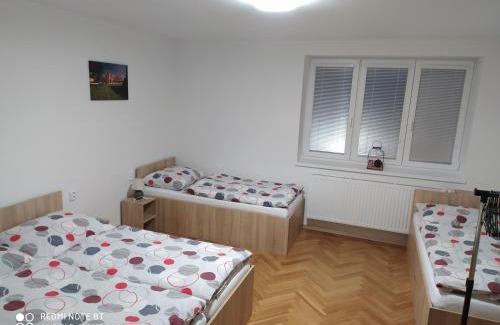 Hlohovec Apartment | Apartmán u Davida