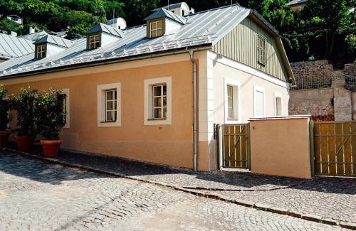 Banska Stiavnica Apartment | Apartmánový dom BiSou