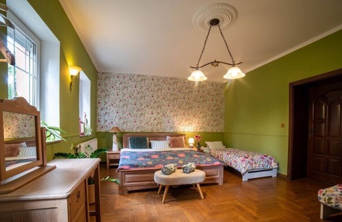 Stare Krecany Apartment | Apartmány U Mluvících kamenů 3 ,salty pool, in National park
