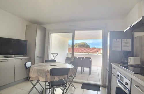 Saintes-Maries-de-la-Mer Apartment | Apartment Saintes-Maries-de-la-Mer, 1 bedroom, 4 persons