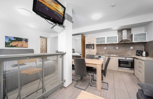 Liberec Hotel | Apartma SunGarden Liberec