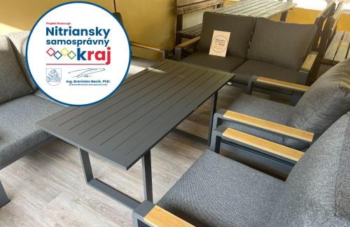 Nesvady Apartment | Apartman - Garden - Vendégház 2
