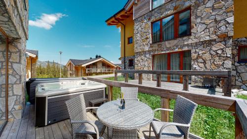 Jasna Apartment | Apartman Konifer - Jacuzzi - Ski In Ski Out