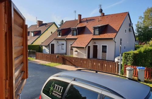 Bukfurdo Apartment | Apartman Őri