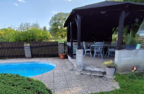 Jilove Apartment | Apartman Terezka