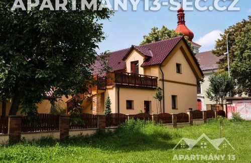 Sec Apartment | Apartmanový dům 13 Podkroví 1