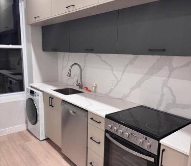 Shaughnessy Village Apartment | Apartment ∙ 1 bedroom ∙ 3 guests