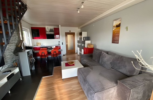 Schonach im Schwarzwald Apartment | Apartment 'Klug' with Mountain View, Private Terrace and Wi-Fi